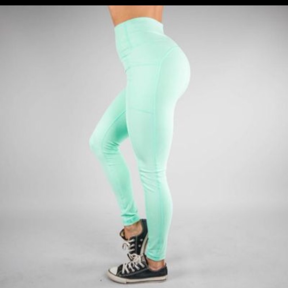 Buff Bunny Luna Leggings